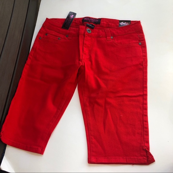 New Miss Kitty couture Red Capri Jeans Size 11 - Picture 2 of 11